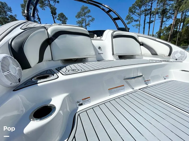 Slide: The Image of Transom Seating - 13992174