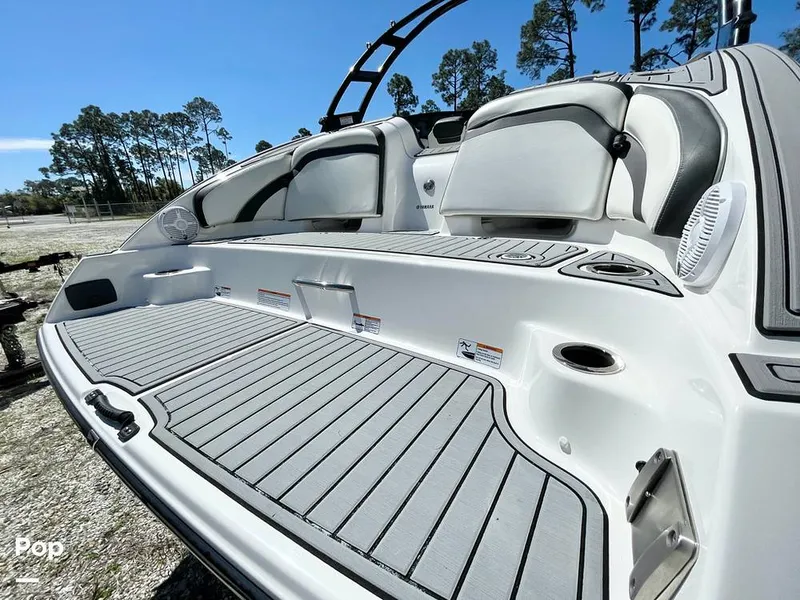 Slide: The Image of Transom Seating - 13992175