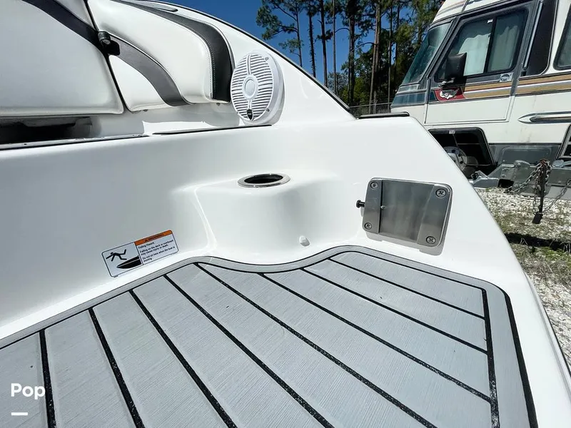 Slide: The Image of Non-skid Deck - 13992173