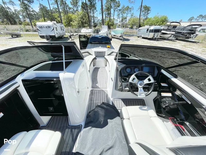 Slide: The Image of Windshield - Walk Through - 13992222