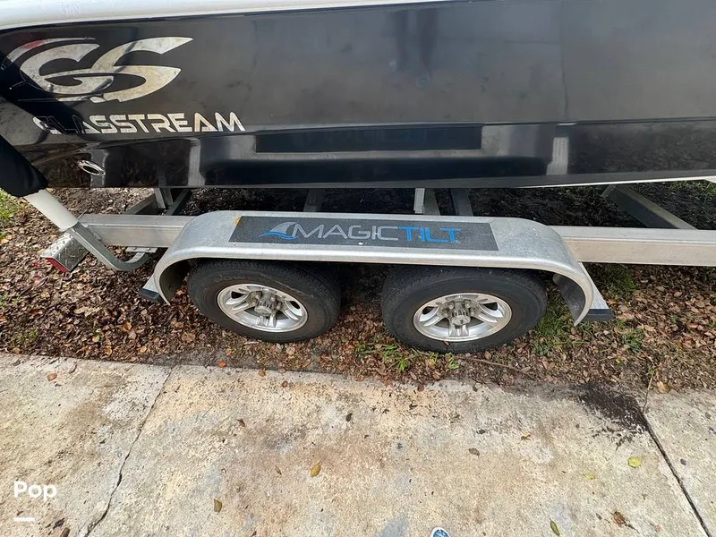 Slide: The Image of Glasstream 240CCX 2022 - 14007519