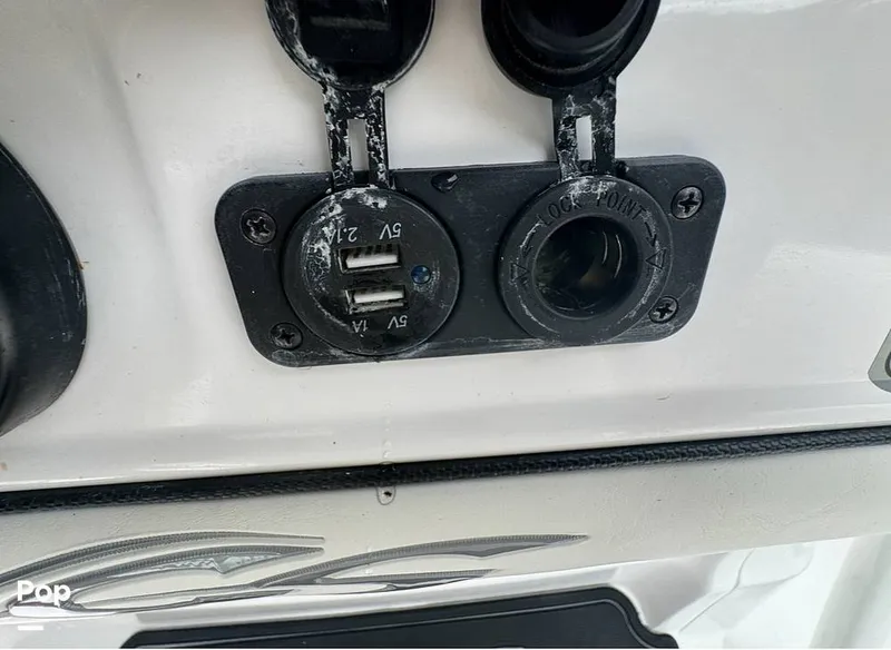 Slide: The Image of Glasstream 240CCX 2022 - 14019136