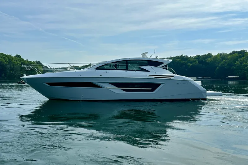 Slide: The Image of Cruisers Yachts 46 Cantius 2025 - 0