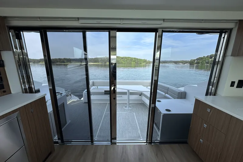 Slide: The Image of Cruisers Yachts 46 Cantius 2025 - 28