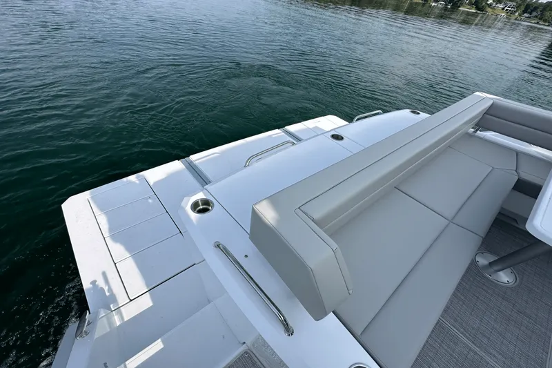 Slide: The Image of Cruisers Yachts 46 Cantius 2025 - 31