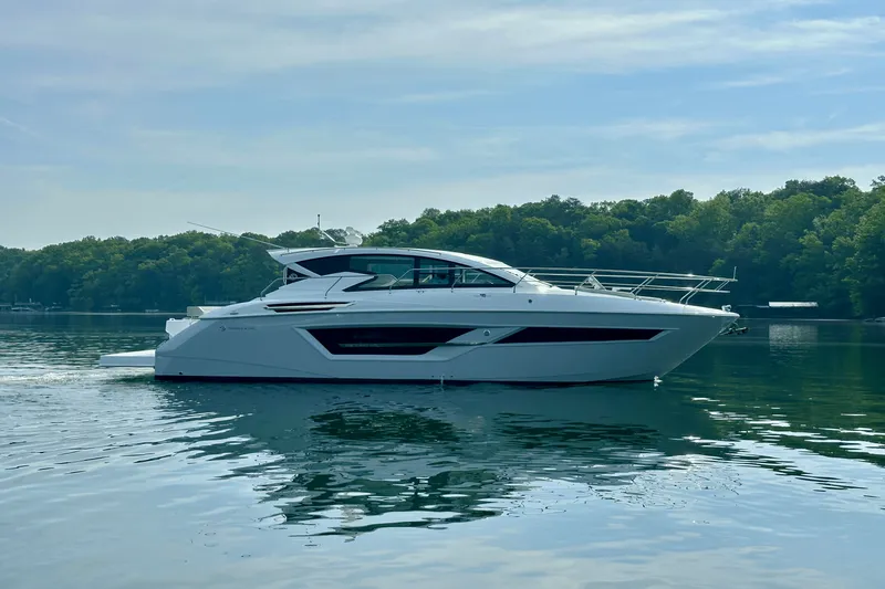 Slide: The Image of Cruisers Yachts 46 Cantius 2025 - 5