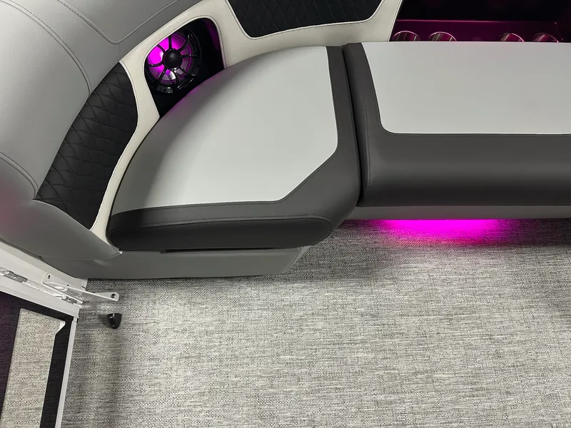 Slide: The Image of Premier 230 SOLARIS 2026 - 80