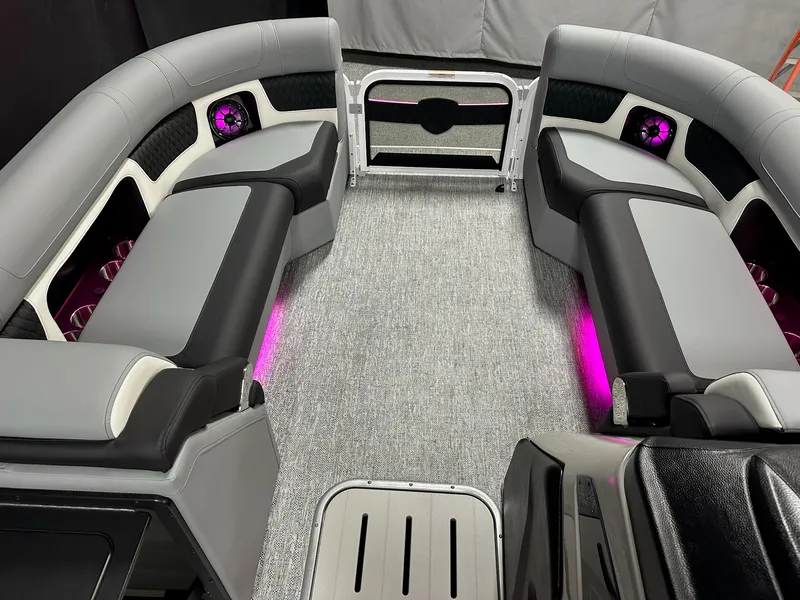 Slide: The Image of Premier 230 SOLARIS 2026 - 65
