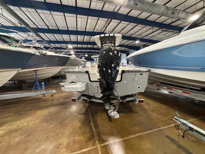 Slide: The Image of Boston Whaler 210 Montauk 2026 - 2