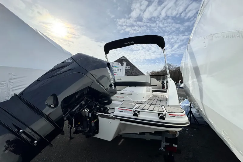 Slide: The Image of Sea Ray SPX 210 Outboard 2026 - 4