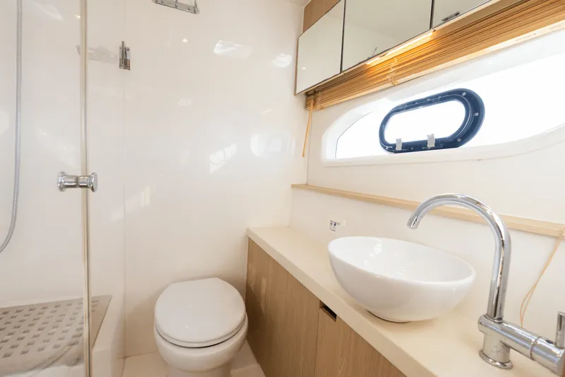 Slide: The Image of Aquila 44 2019 - 19