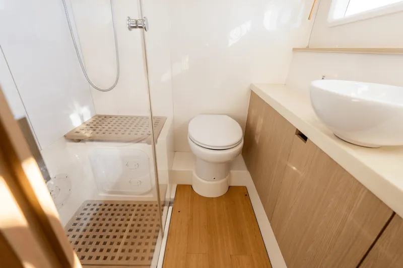 Slide: The Image of Aquila 44 2019 - 20