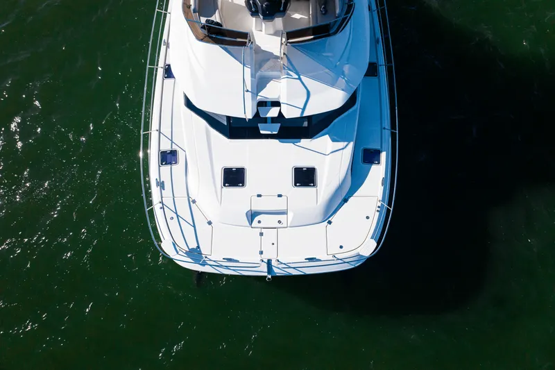 Slide: The Image of Aquila 44 2019 - 6