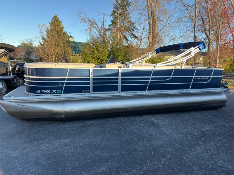 Slide: The Image of Starcraft STARDECK 236 2015 - 1