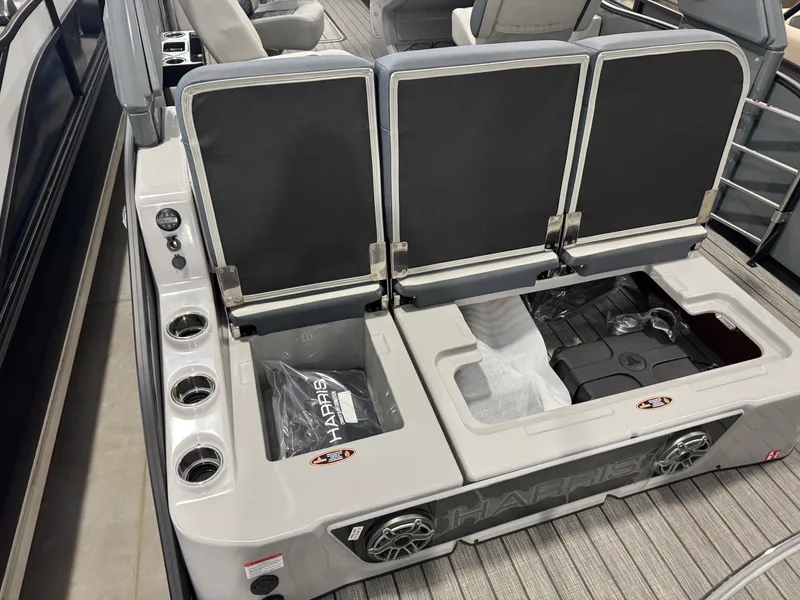 Slide: The Image of Harris 270GM 2026 - 58