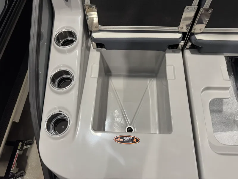 Slide: The Image of Harris 270GM 2026 - 59