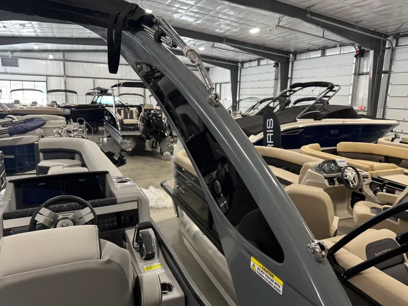 Slide: The Image of Harris 270GM 2026 - 68