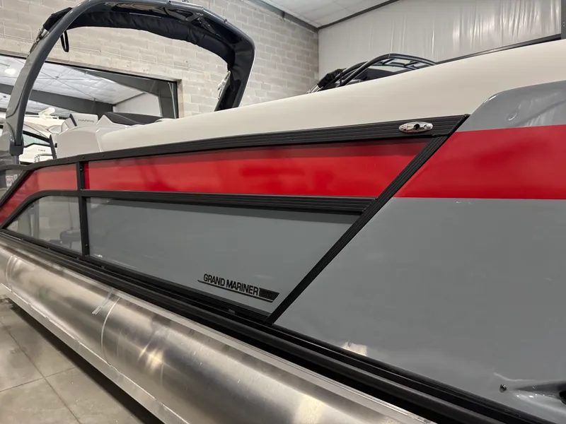 Slide: The Image of Harris GRAND MARINER 270 2026 - 2