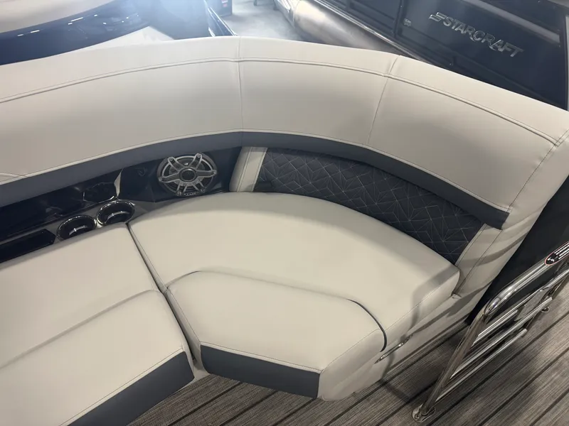Slide: The Image of Harris GRAND MARINER 270 2026 - 27
