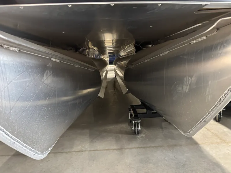 Slide: The Image of Harris GRAND MARINER 270 2026 - 71
