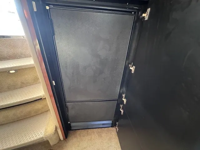 Slide: The Image of Sea Ray 460 SUNDANCER 2002 - 23