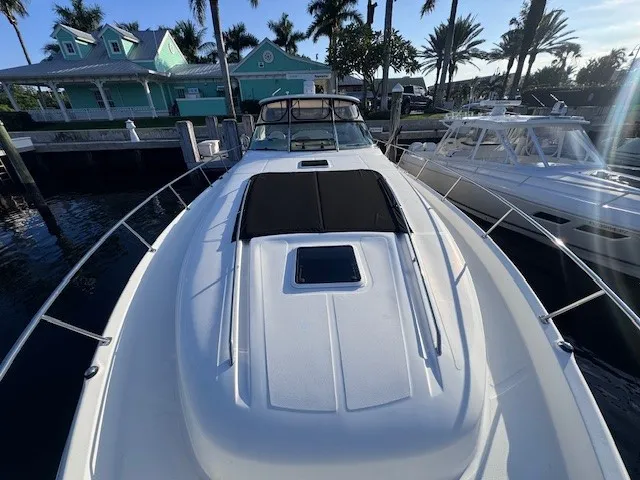 Slide: The Image of Sea Ray 460 SUNDANCER 2002 - 40