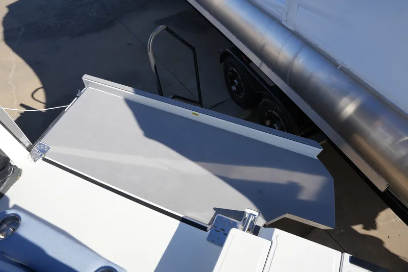 Slide: The Image of Saxdor 320 GTO 2026 - 10