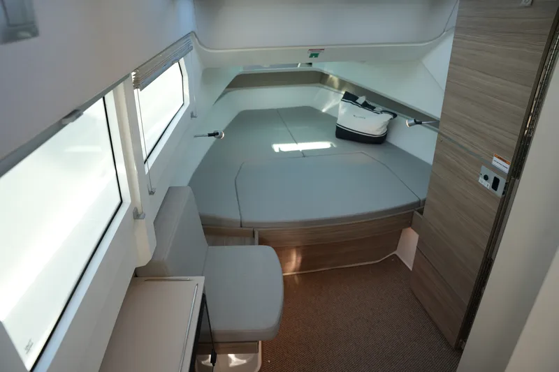 Slide: The Image of Saxdor 320 GTO 2026 - 33