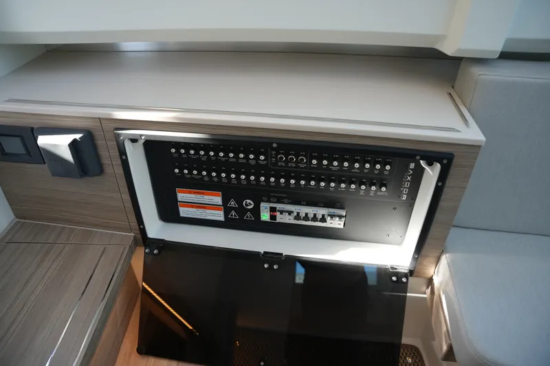 Slide: The Image of Saxdor 320 GTO 2026 - 40