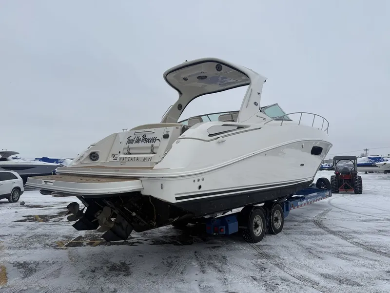 Slide: The Image of Sea Ray 37 SUNDANCER 2012 - 5