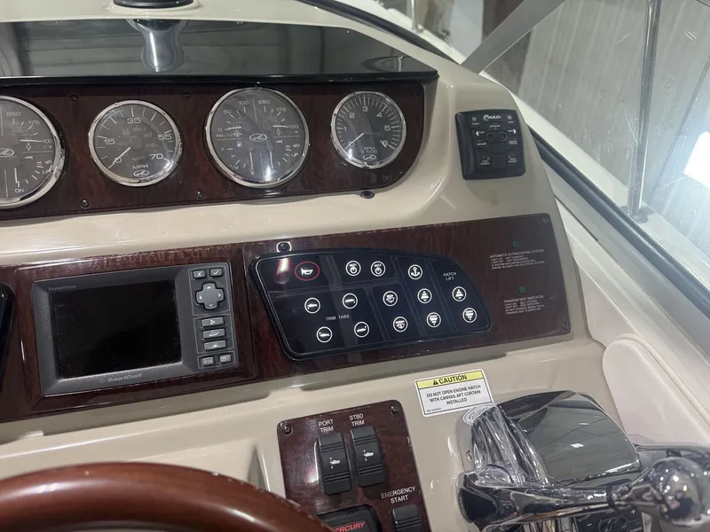 Slide: The Image of Sea Ray 37 SUNDANCER 2012 - 53