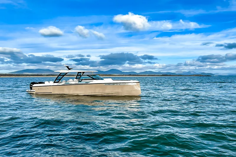 Slide: The Image of Saxdor 320 GTO 2026 - 59