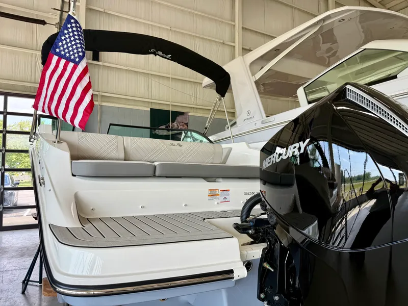 Slide: The Image of Sea Ray SDX 230 Outboard 2026 - 35