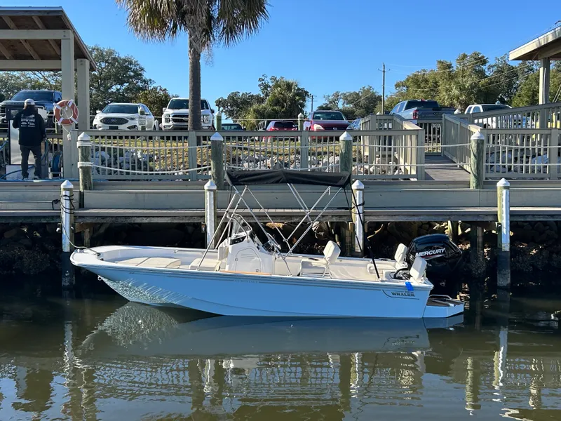 Slide: The Image of Boston Whaler 170 Montauk 2026 - 2