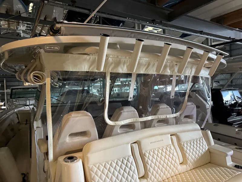 Slide: The Image of Grady-White 386 CANYON 2026 - 31