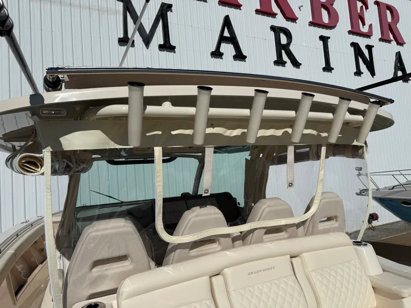 Slide: The Image of Grady-White 386 CANYON 2026 - 48