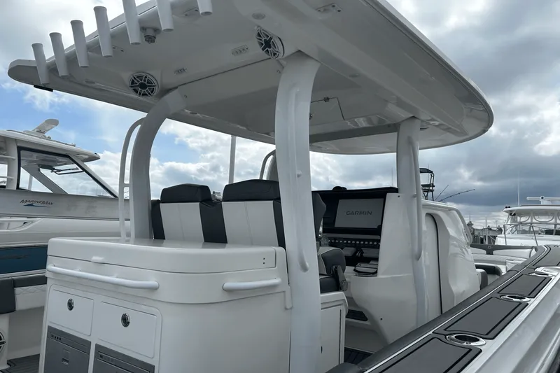 Slide: The Image of Fountain 39 NX 2020 - 9