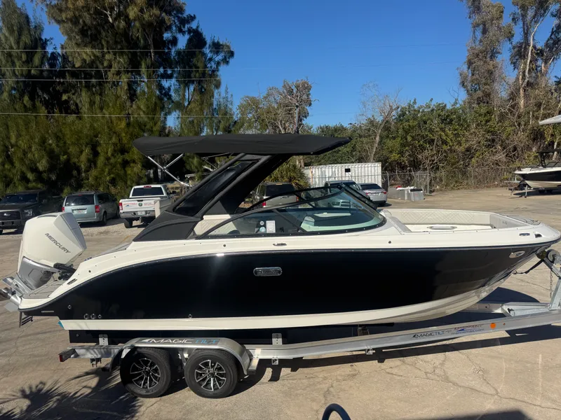 Slide: The Image of Sea Ray SDX 230 Outboard 2026 - 2