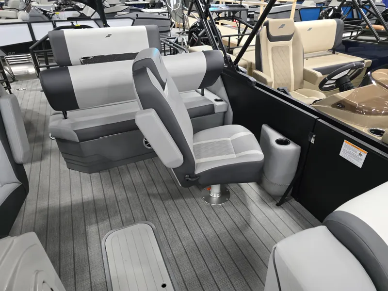 Slide: The Image of Starcraft EXS 3 DL 2026 - 10