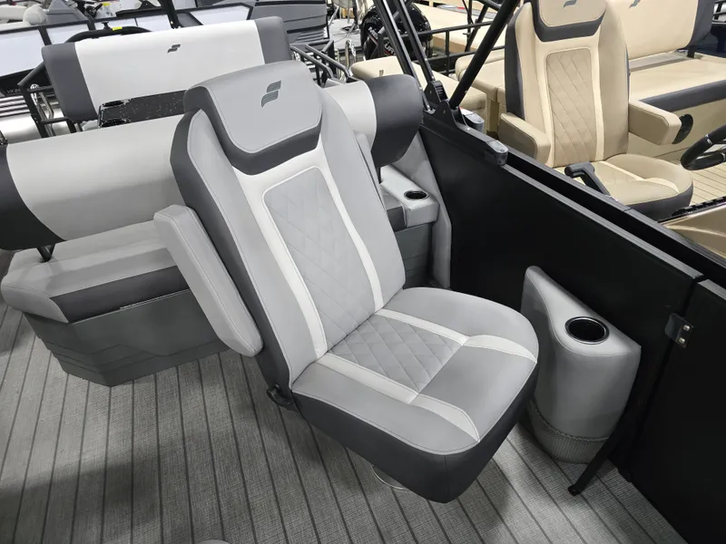 Slide: The Image of Starcraft EXS 3 DL 2026 - 14