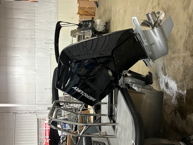 Slide: The Image of Harris 230 Grand Mariner 2026 - 14