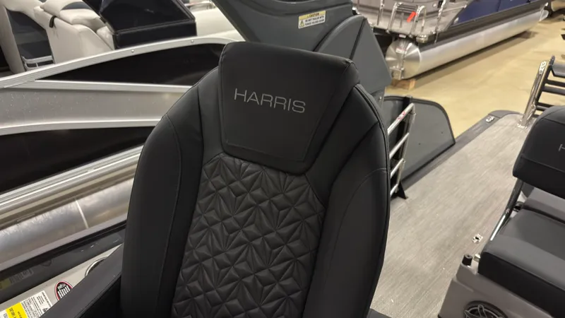 Slide: The Image of Harris 230 Grand Mariner 2026 - 19