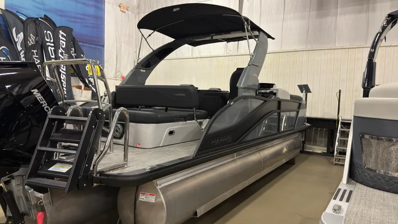 Slide: The Image of Harris 230 Grand Mariner 2026 - 4