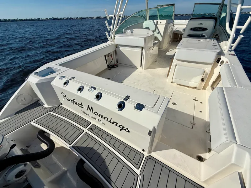 Slide: The Image of Cobia 330 DUAL CONSOLE 2022 - 11