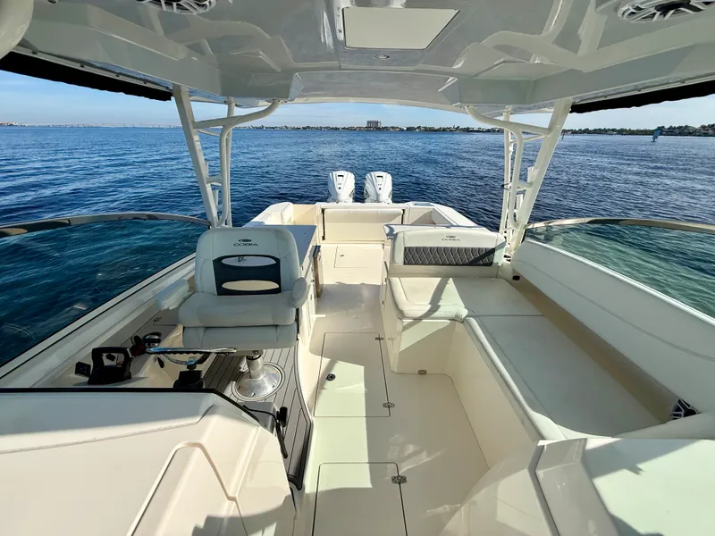 Slide: The Image of Cobia 330 DUAL CONSOLE 2022 - 48