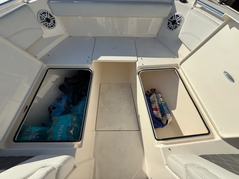 Slide: The Image of Cobia 330 DUAL CONSOLE 2022 - 49