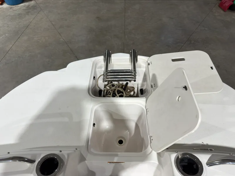 Slide: The Image of Starcraft 2000 LIMITED 2014 - 25