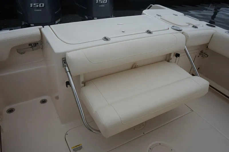 Slide: The Image of Grady-White Fisherman 257 2026 - 10