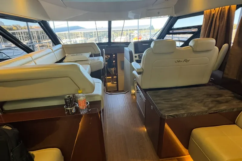 Slide: The Image of Sea Ray 470 Sundancer 2015 - 5