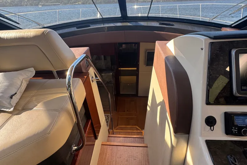 Slide: The Image of Sea Ray 470 Sundancer 2015 - 7